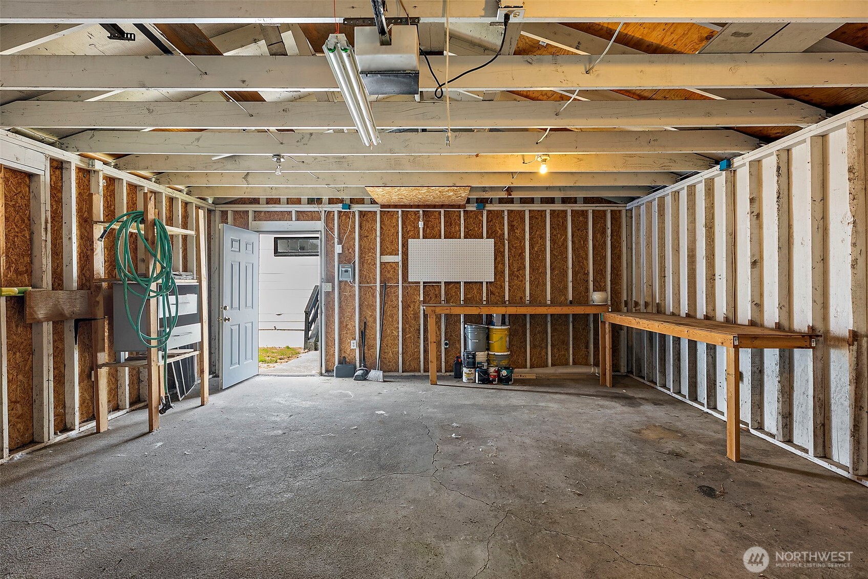 4515 Pacific Avenue , Tacoma, WA 98418