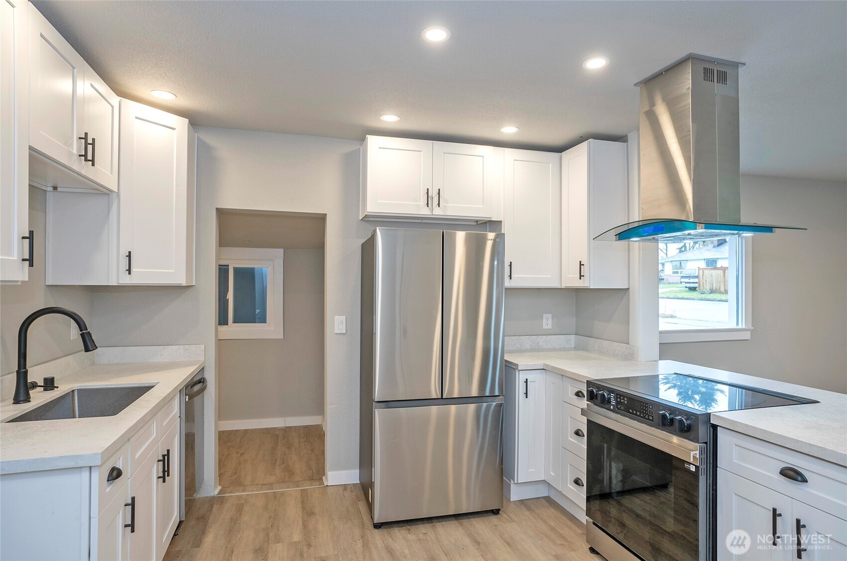 7632 S D Street , Tacoma, WA 98408