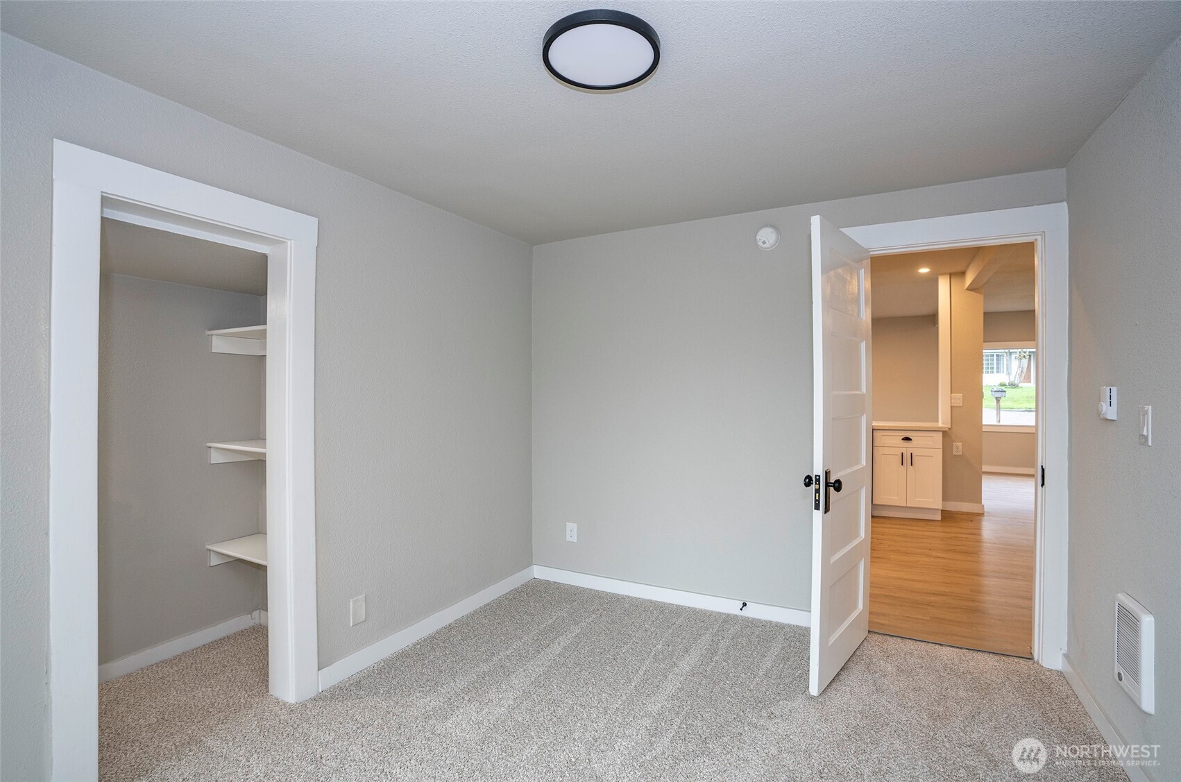 7632 S D Street , Tacoma, WA 98408