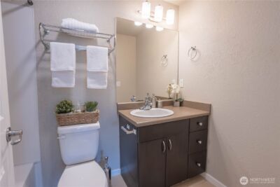 12607 SE 41st Place #H207, Bellevue, WA 98006 - Photo 14