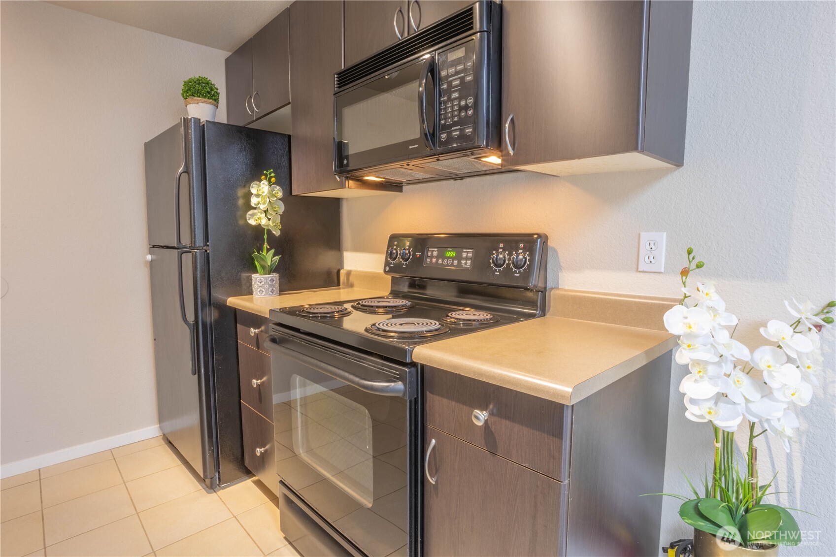12607 SE 41st Place #H207, Bellevue, WA 98006