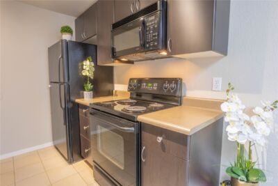 12607 SE 41st Place #H207, Bellevue, WA 98006 - Photo 6