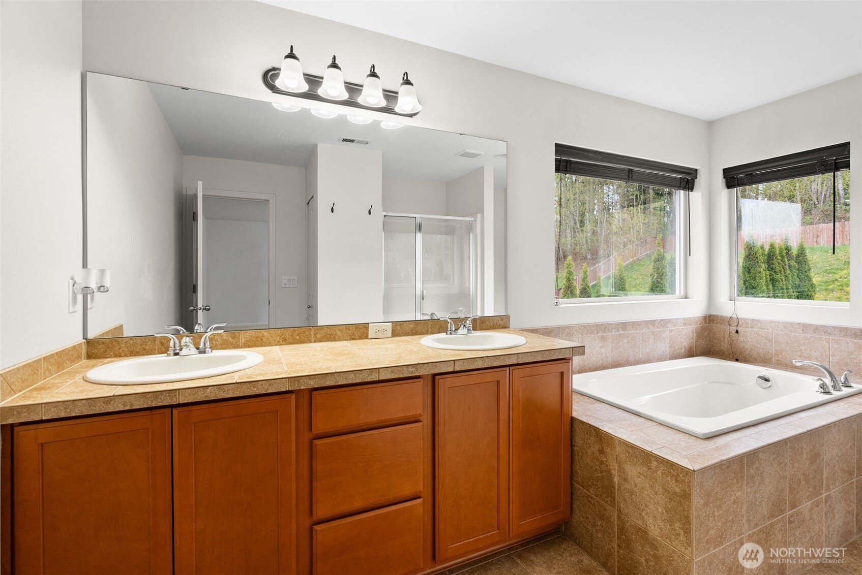 6731 Charlotte Avenue SE, Auburn, WA 98092
