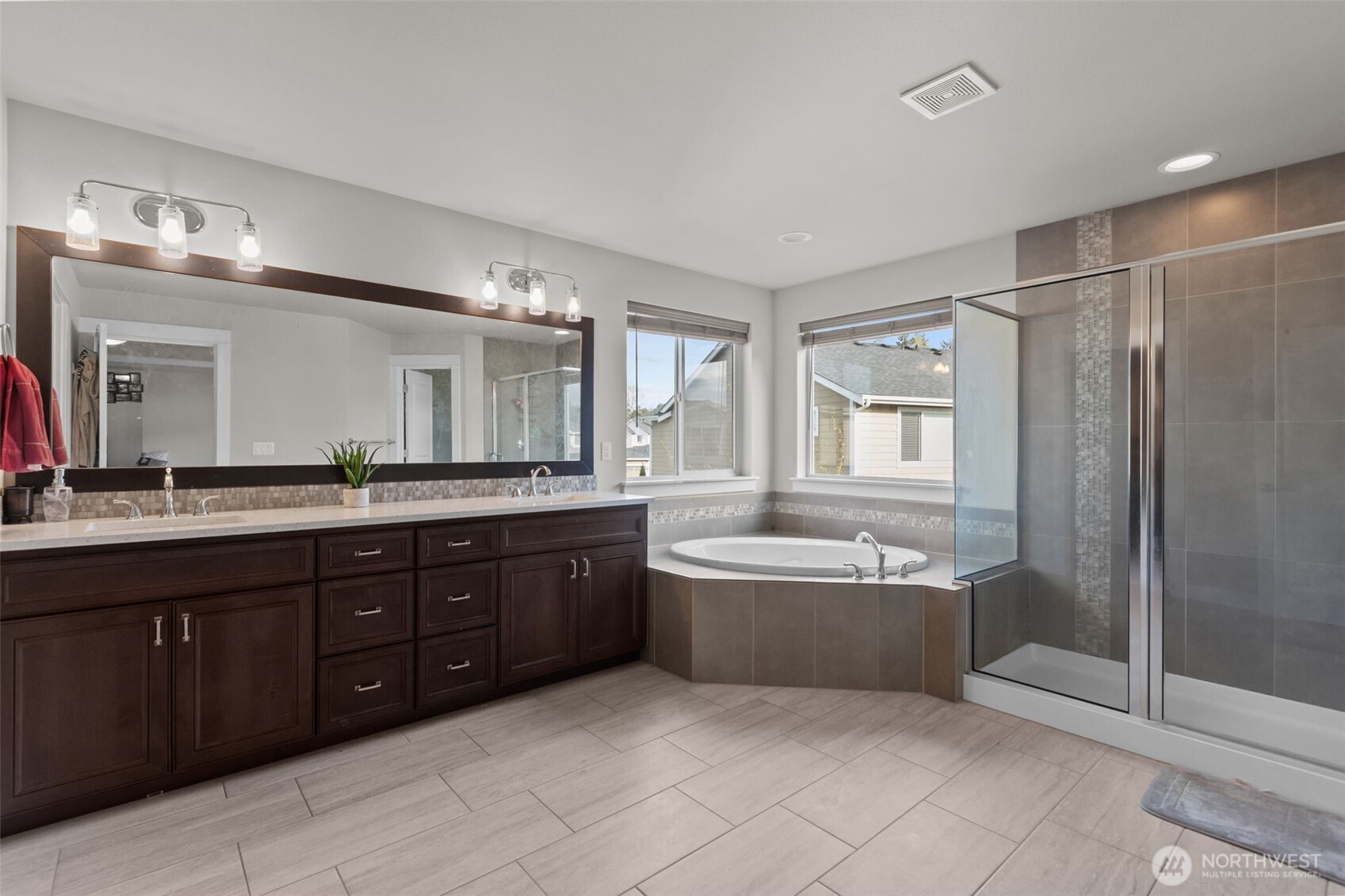 12806 173rd Street Ct E, Puyallup, WA 98374