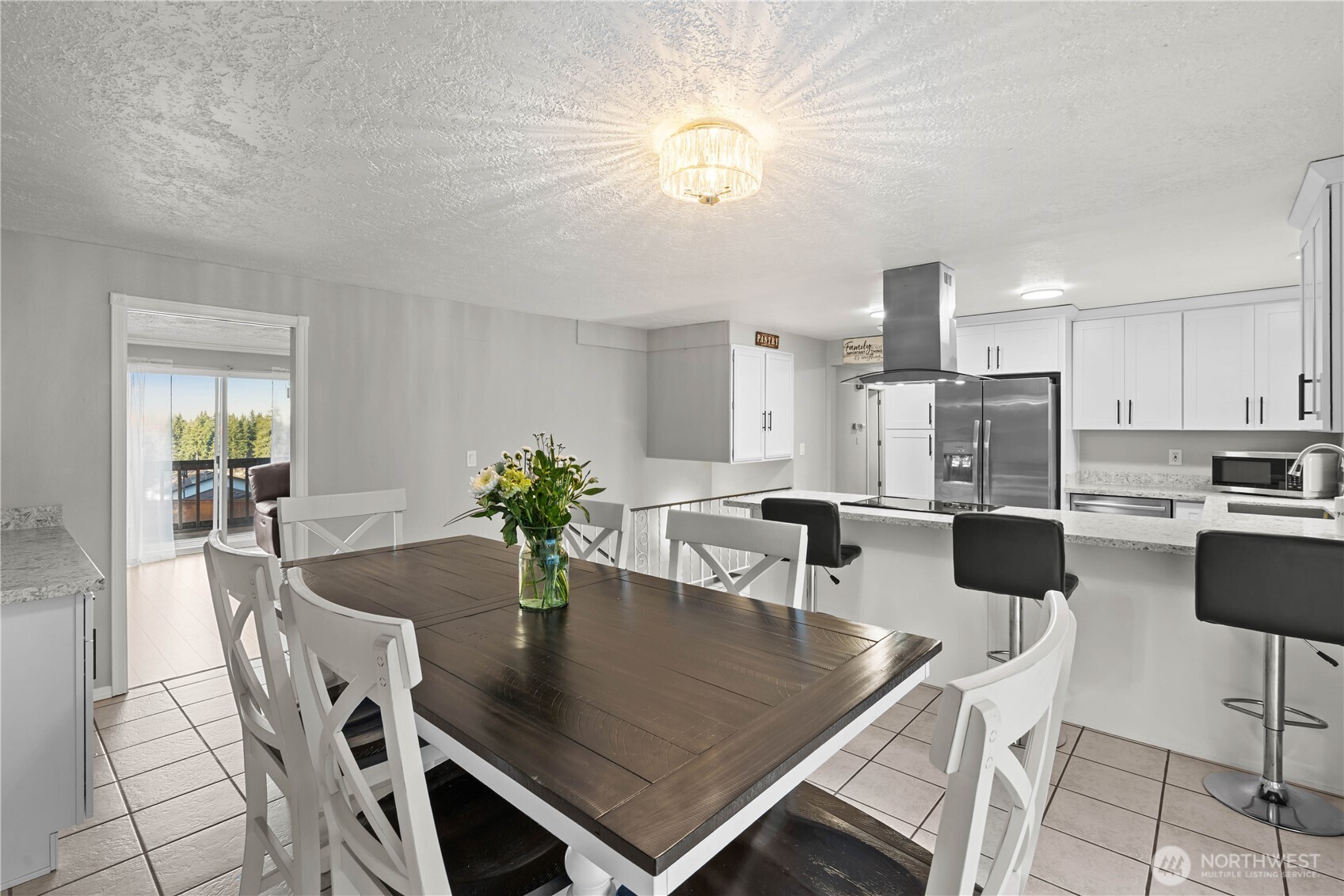 3907 SW 328th St , Federal Way, WA 98023