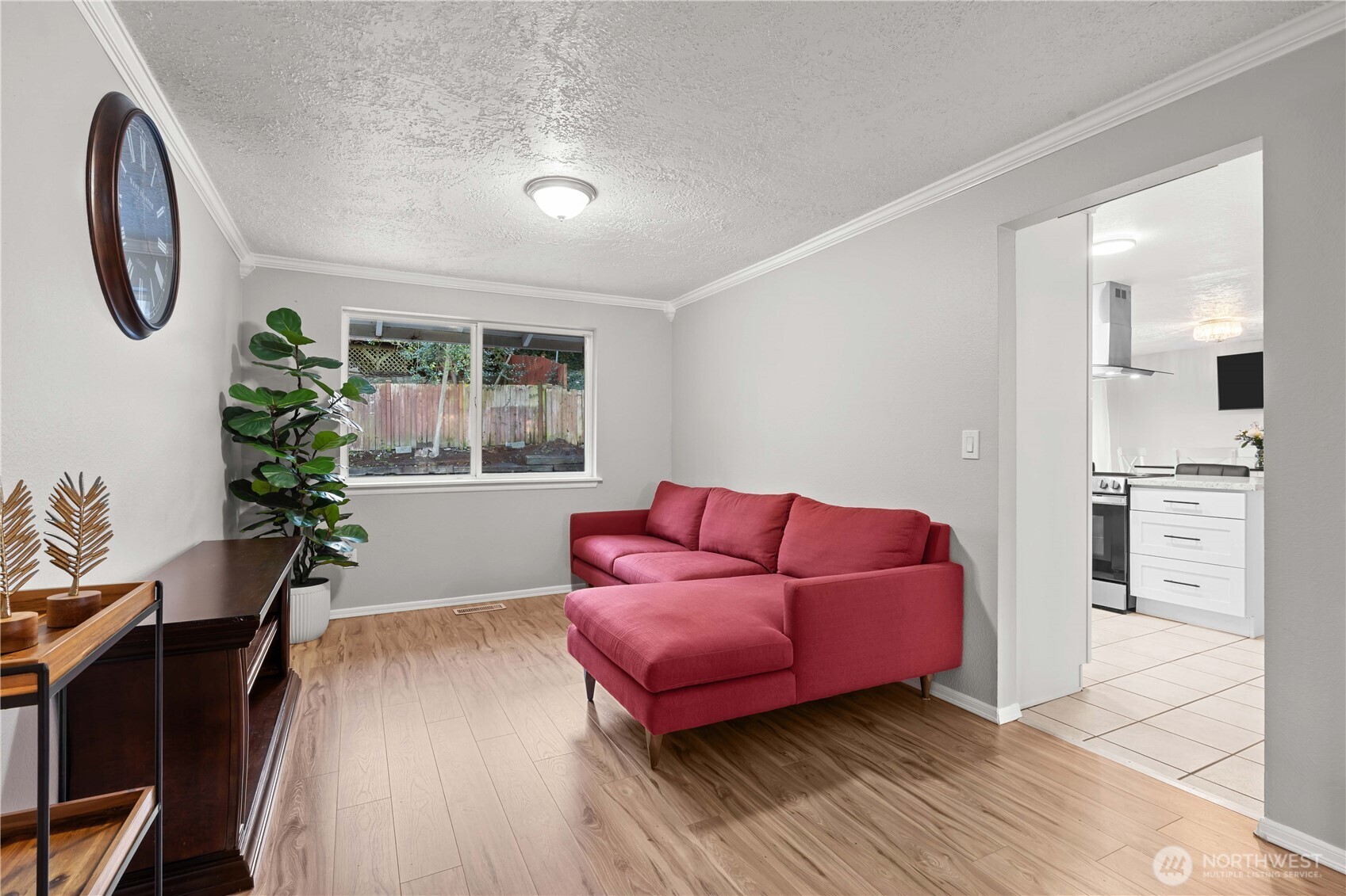 3907 SW 328th St , Federal Way, WA 98023