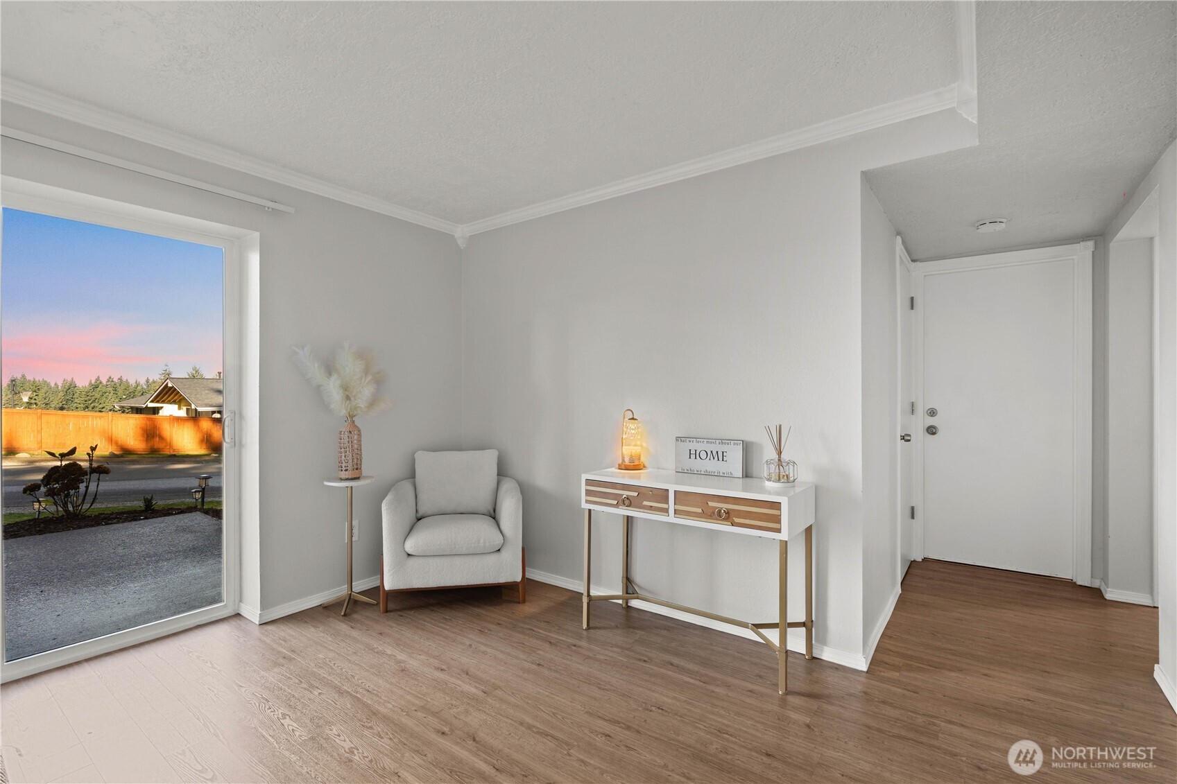 3907 SW 328th St , Federal Way, WA 98023