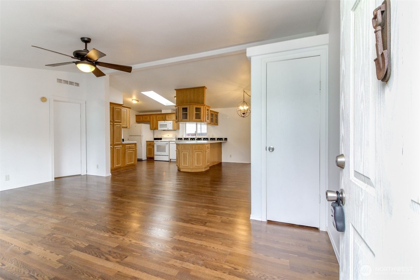 8318 38th Street E, Edgewood, WA 98371