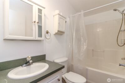8318 38th Street E, Edgewood, WA 98371 - Photo 19
