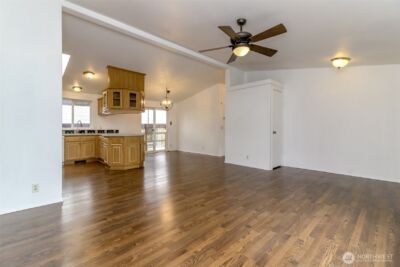 8318 38th Street E, Edgewood, WA 98371 - Photo 4