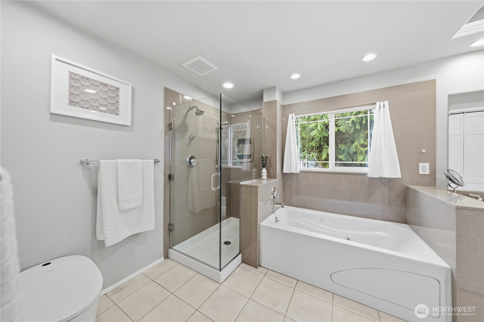 17108 17th Avenue W, Lynnwood, WA 98037