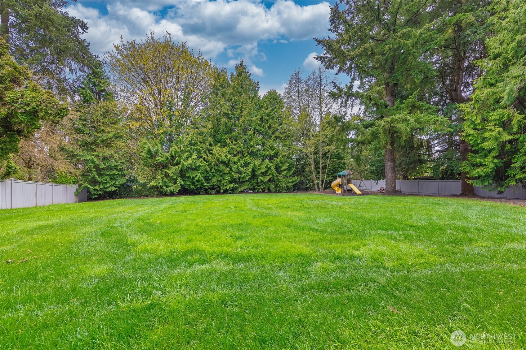 17108 17th Avenue W, Lynnwood, WA 98037