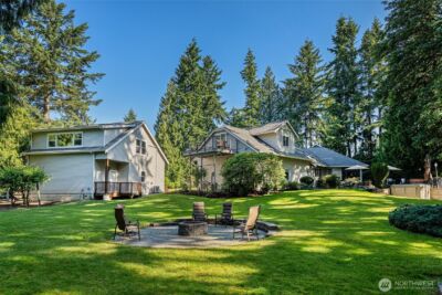 15618 163rd Avenue NE, Woodinville, WA 98072
