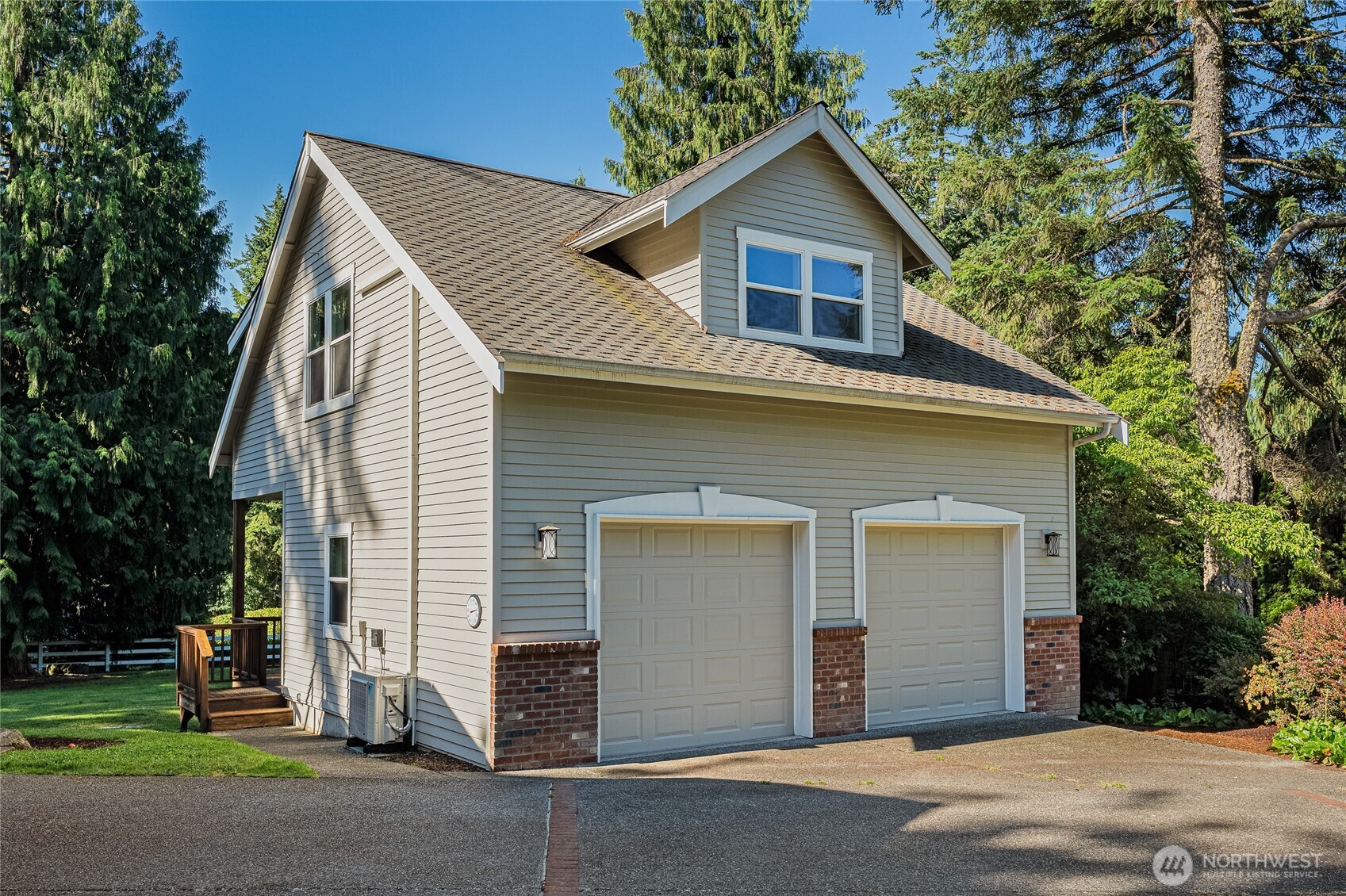 15618 163rd Avenue NE, Woodinville, WA 98072