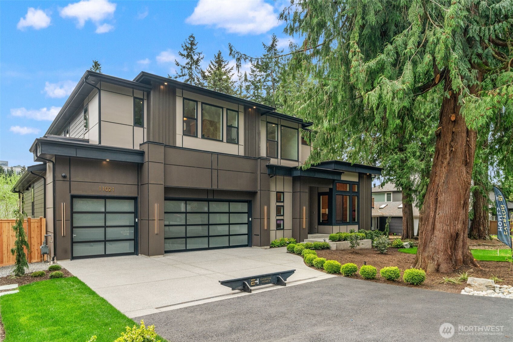 11021 NE 14th Street , Bellevue, WA 98004