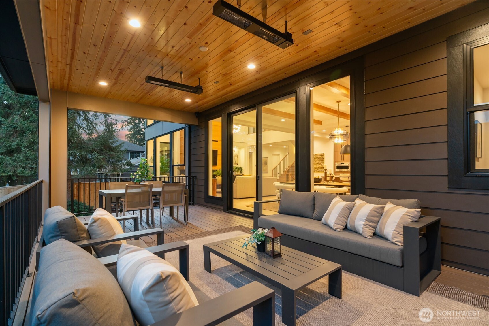 11021 NE 14th Street , Bellevue, WA 98004
