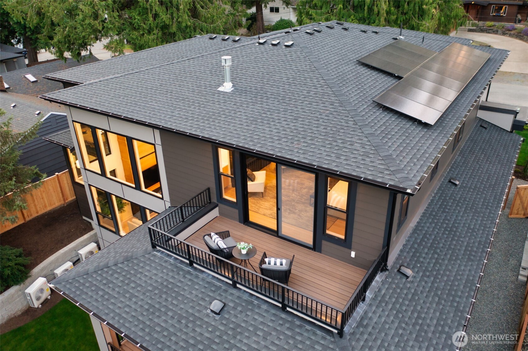 11021 NE 14th Street , Bellevue, WA 98004