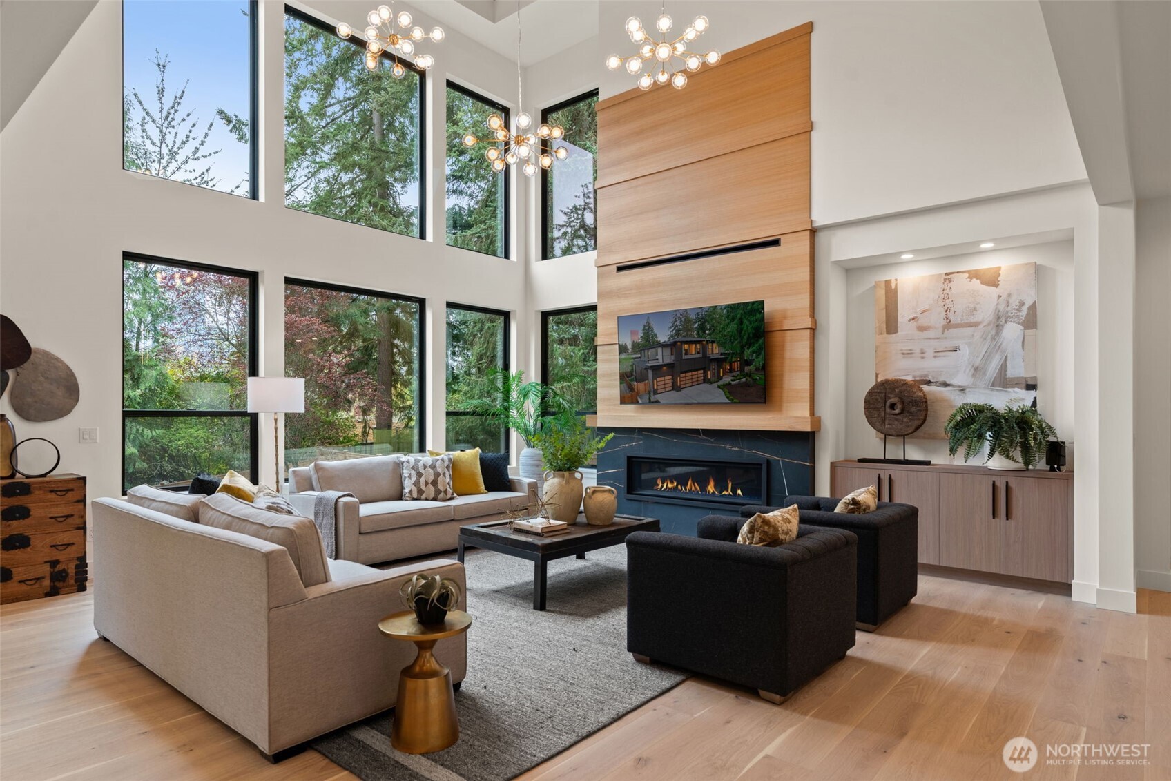 11021 NE 14th Street , Bellevue, WA 98004