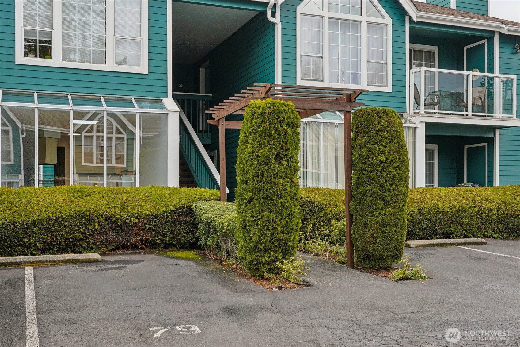 16419 Spruce Way #I3, Lynnwood, WA 98037-6952