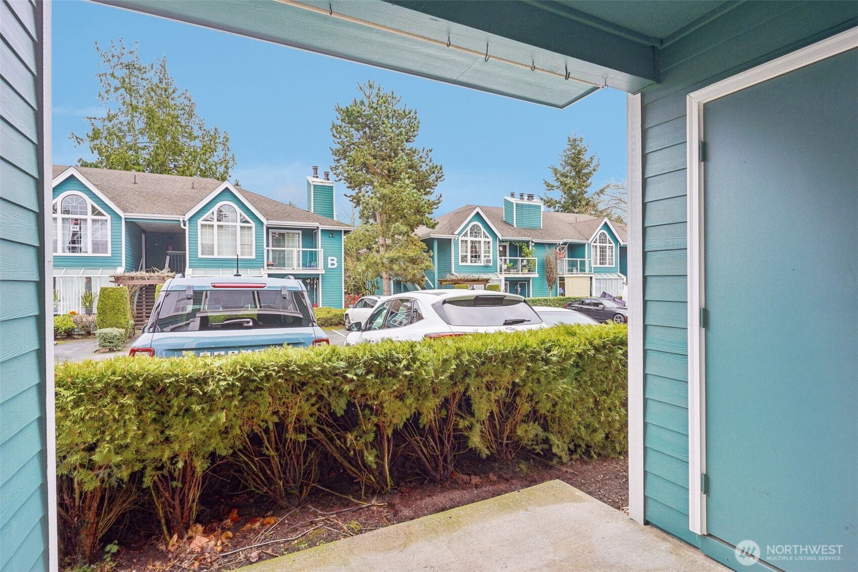 16419 Spruce Way #I3, Lynnwood, WA 98037-6952