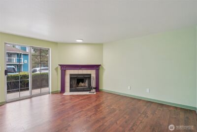 16419 Spruce Way #I3, Lynnwood, WA 98037-6952 - Photo 5