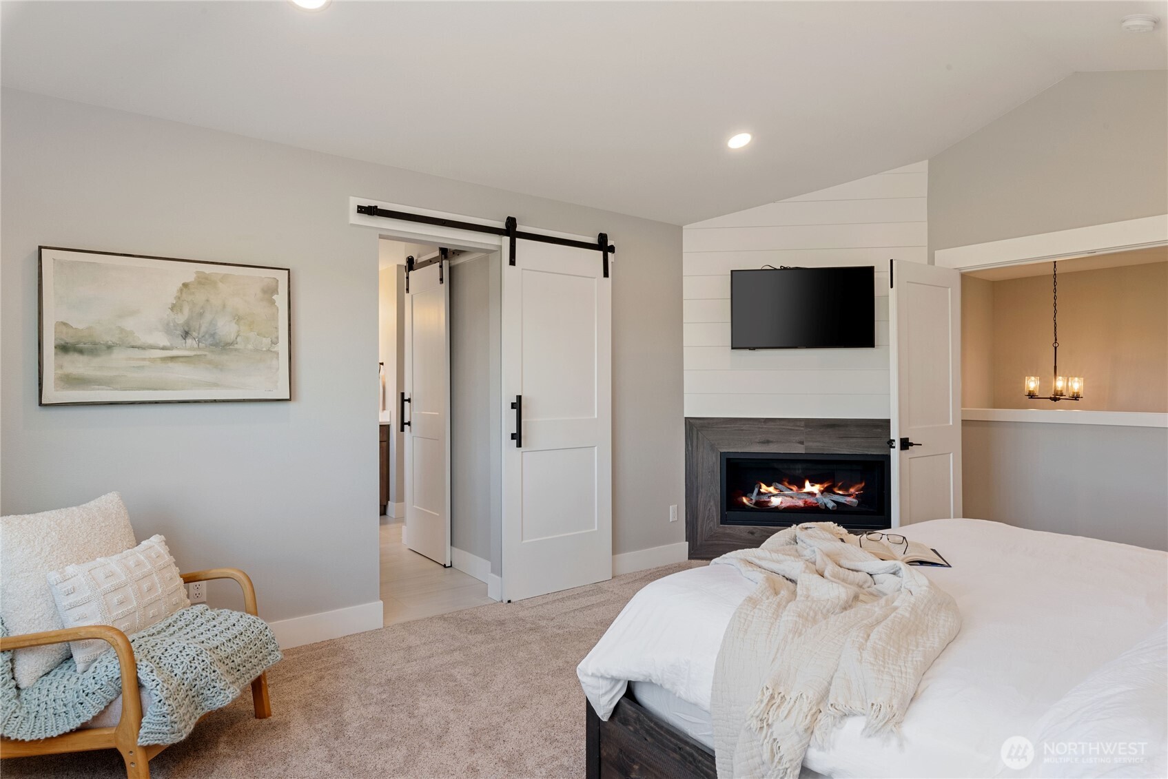381 E Benson Ridge Road , Grapeview, WA 98546