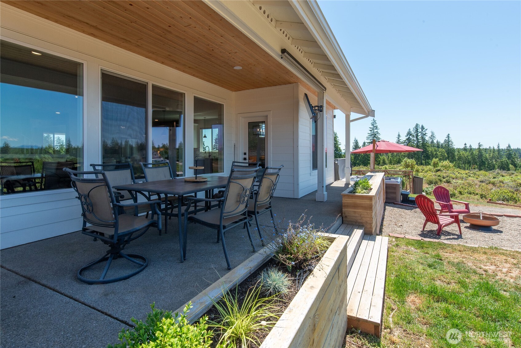381 E Benson Ridge Road , Grapeview, WA 98546