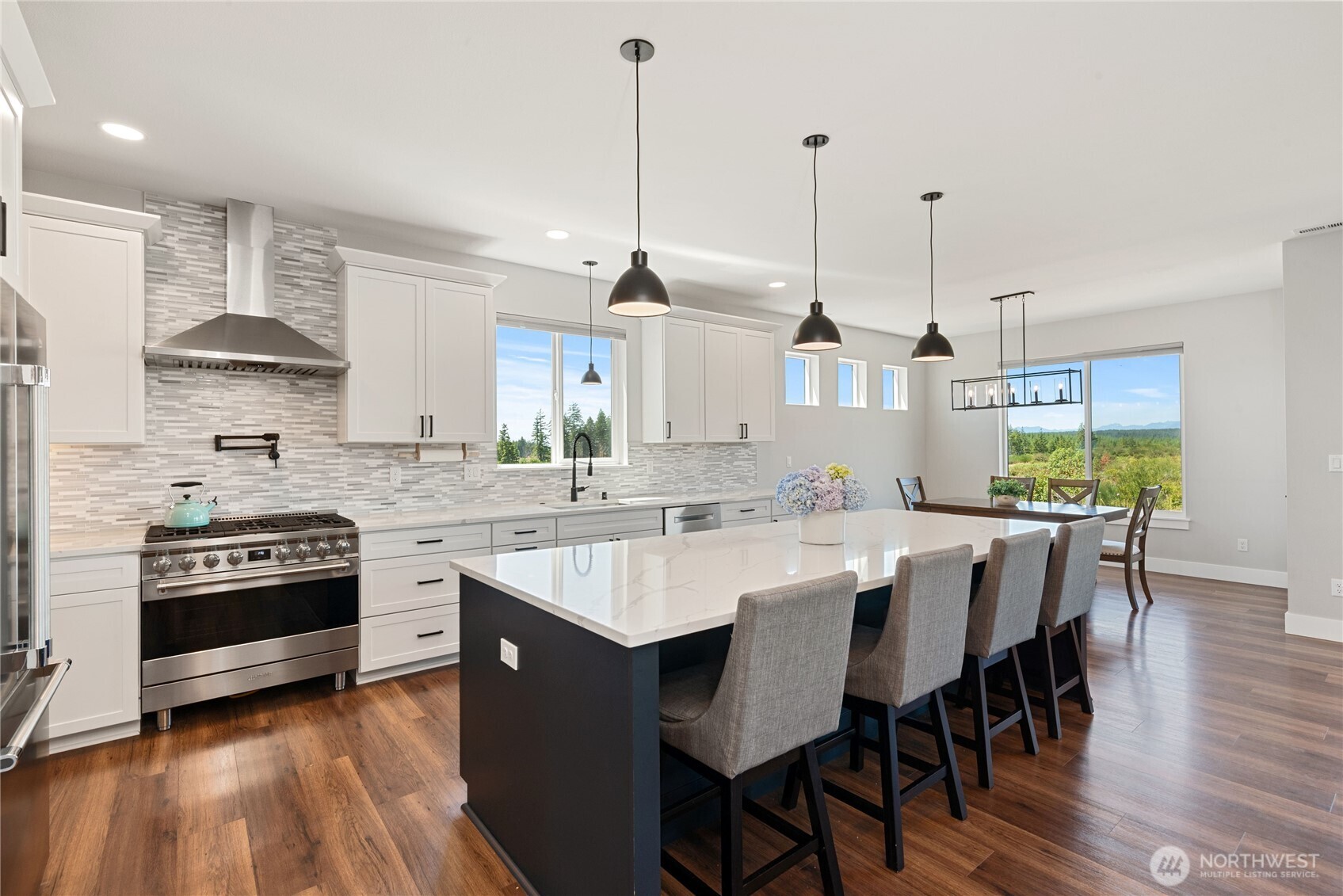 381 E Benson Ridge Road , Grapeview, WA 98546