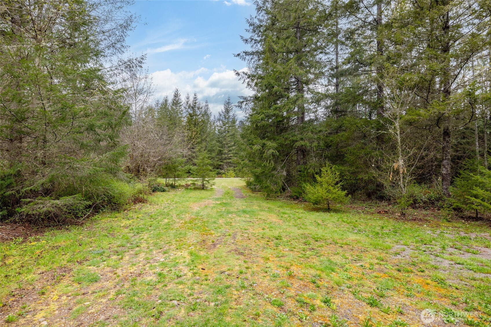 8289 Lekcin Lane , Concrete, WA 98237
