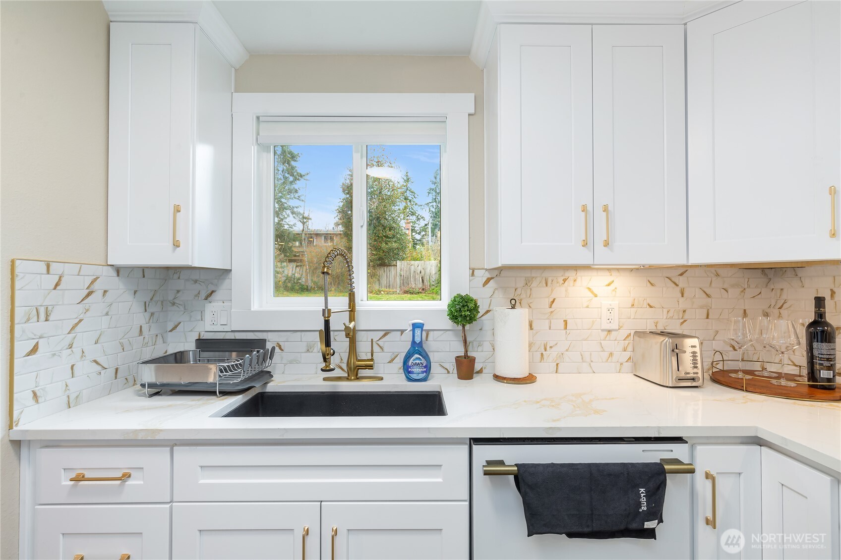 293 146th Place NE, Bellevue, WA 98007