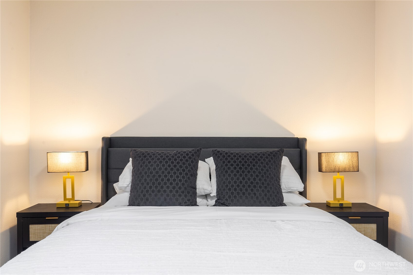 293 146th Place NE, Bellevue, WA 98007