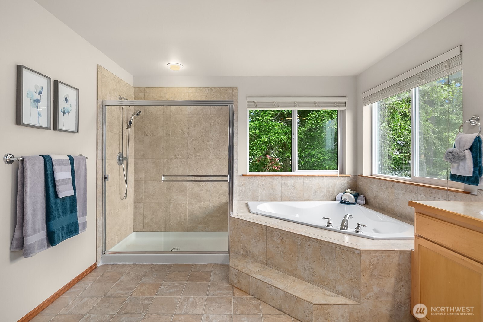 24108 22nd Place W, Bothell, WA 98021-9261