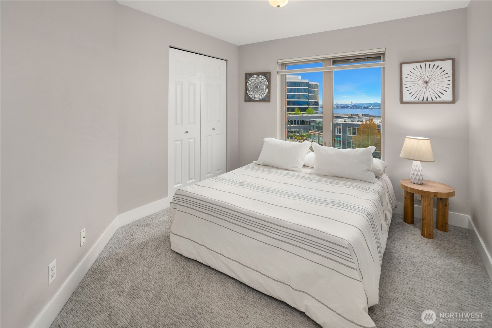 120 1st Avenue W #501, Seattle, WA 98119
