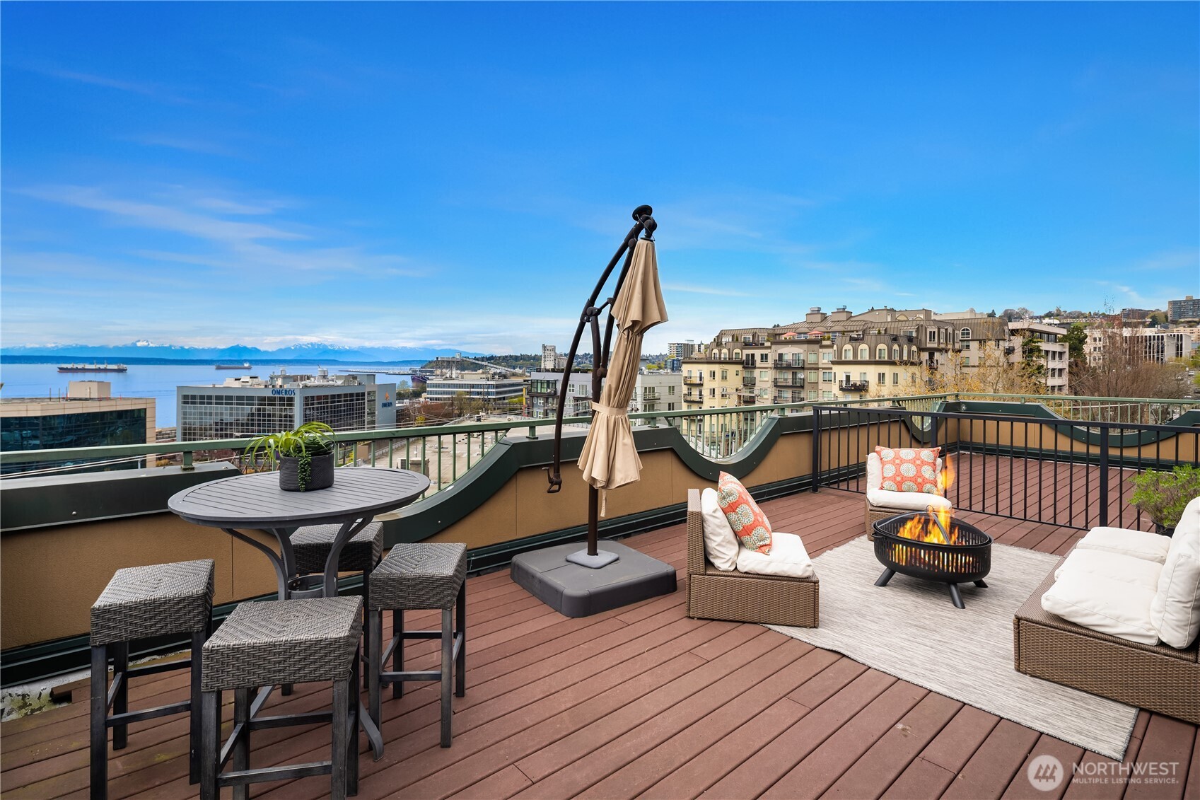 120 1st Avenue W #501, Seattle, WA 98119