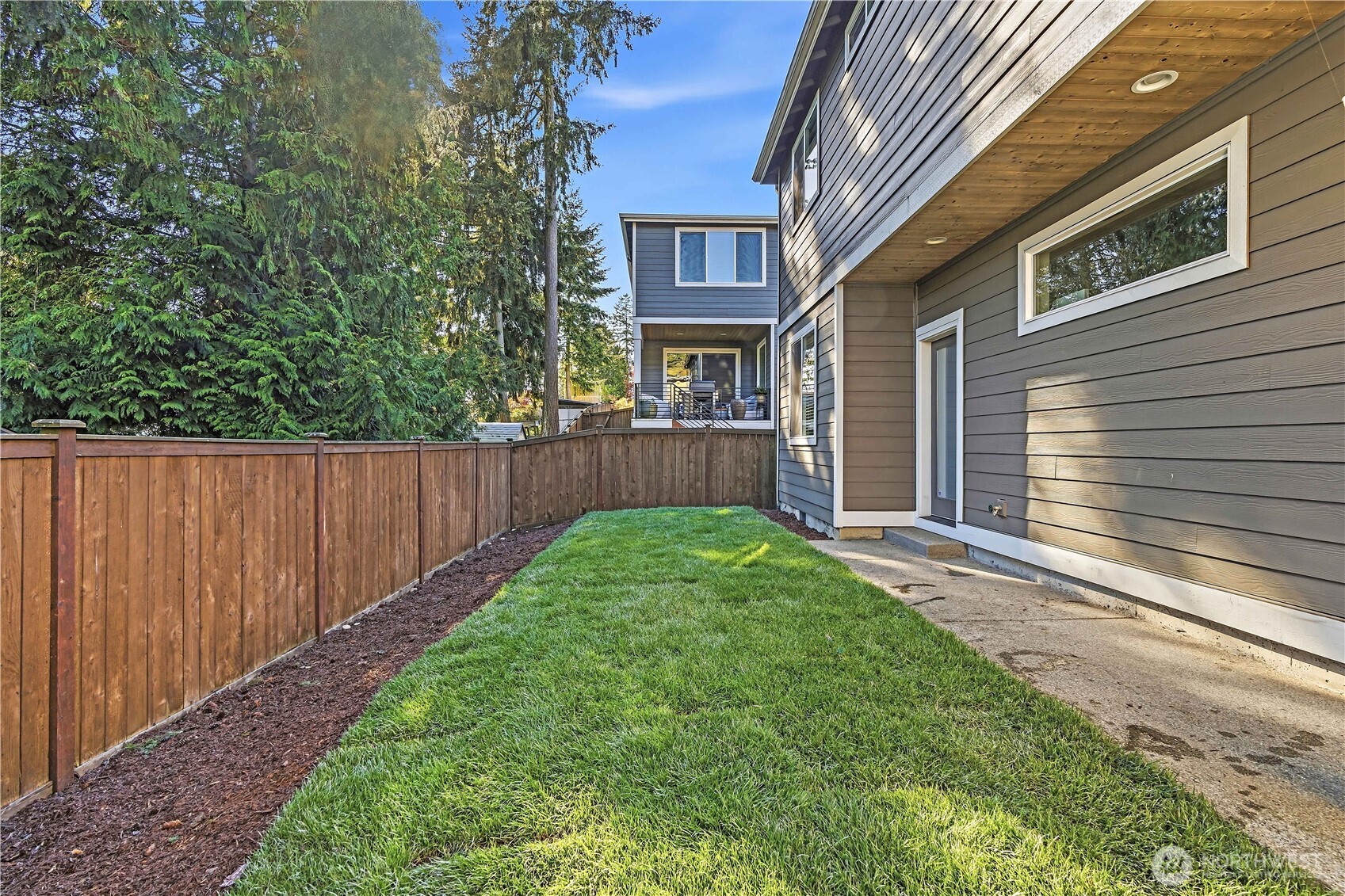 3105 S 276th Court , Auburn, WA 98001