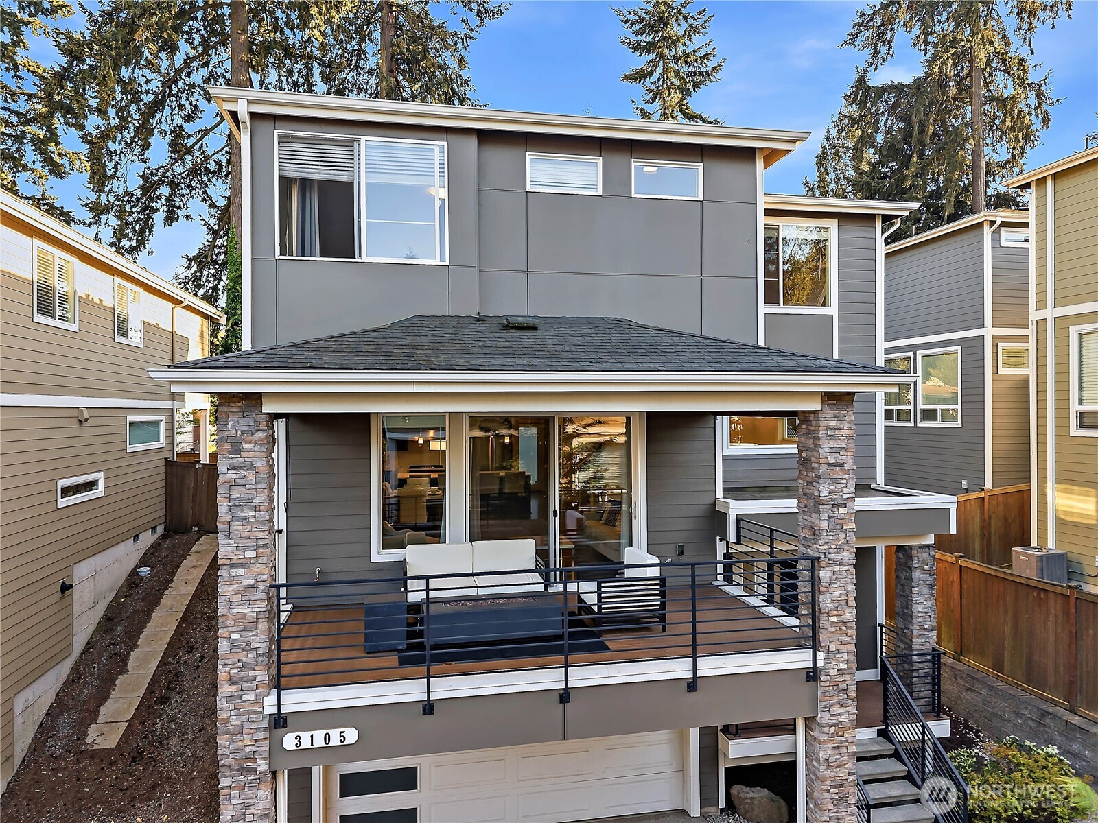 3105 S 276th Court , Auburn, WA 98001