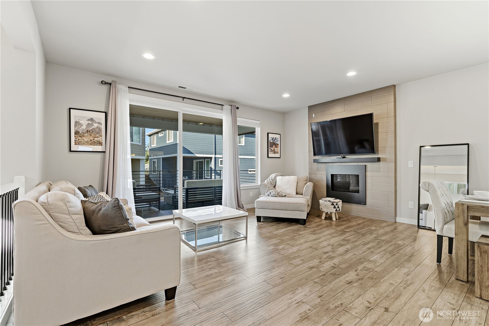 3105 S 276th Court , Auburn, WA 98001
