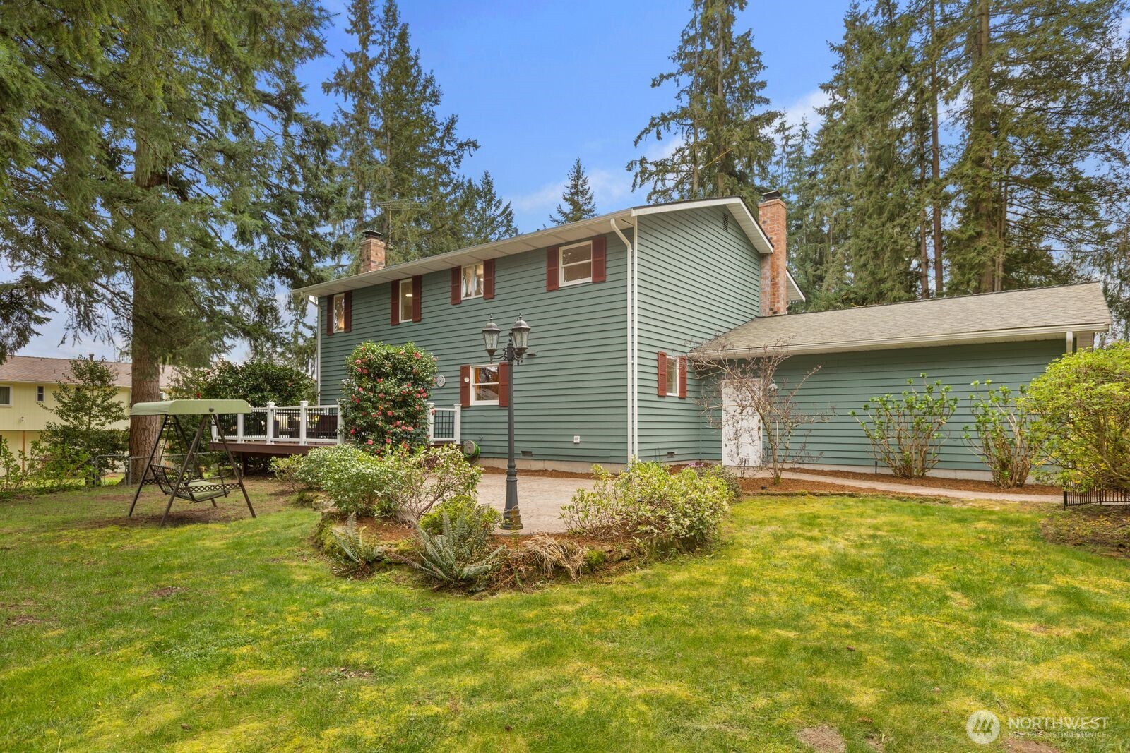 5611 240th Street SE, Woodinville, WA 98072-8607