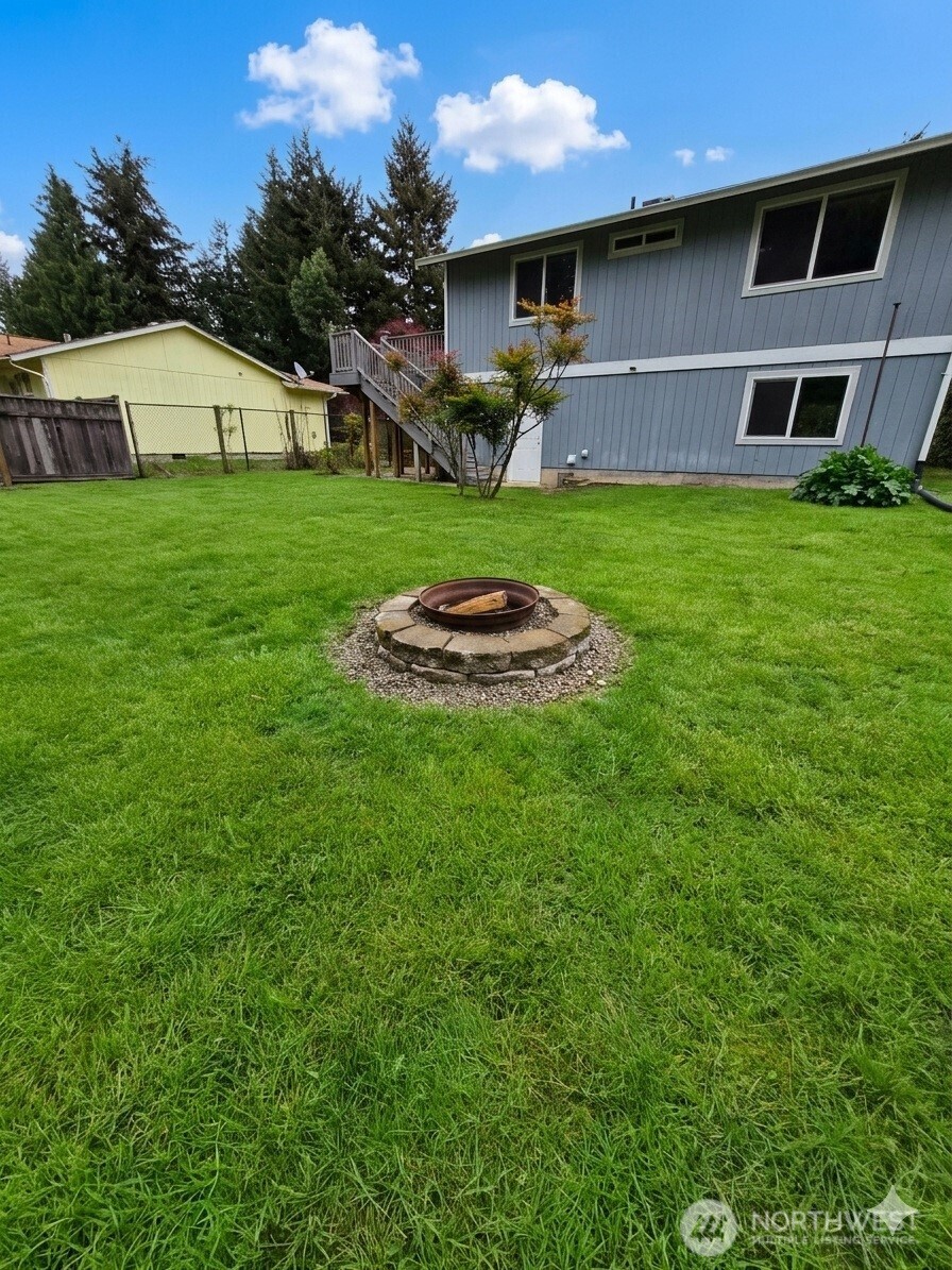 7195 E Stanley Lane , Port Orchard, WA 98366