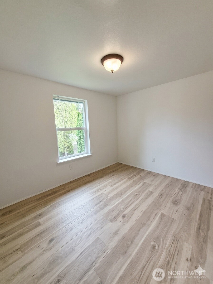 7195 E Stanley Lane , Port Orchard, WA 98366
