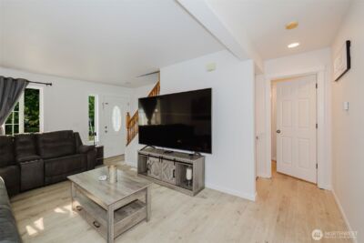 3193 Woods Road E, Port Orchard, WA 98366 - Photo 5