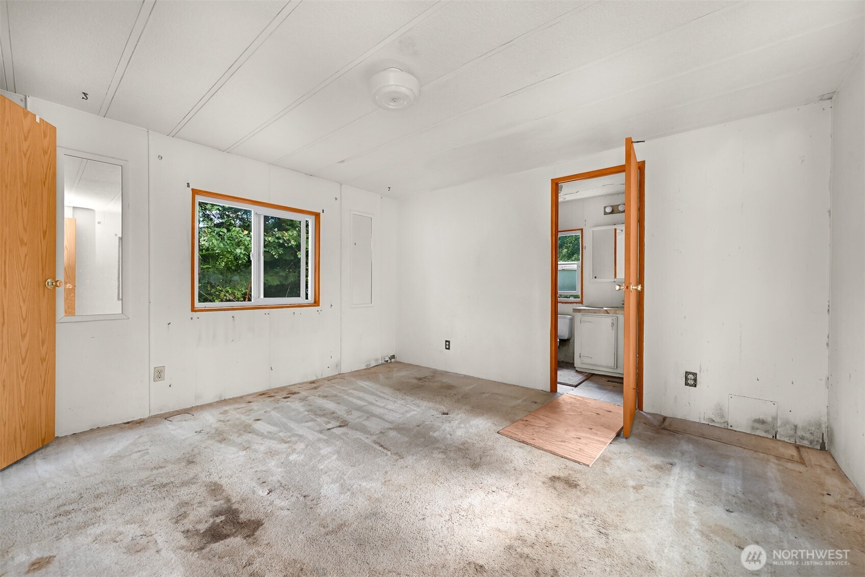 4257 Cody Road , Blaine, WA 98230-6901