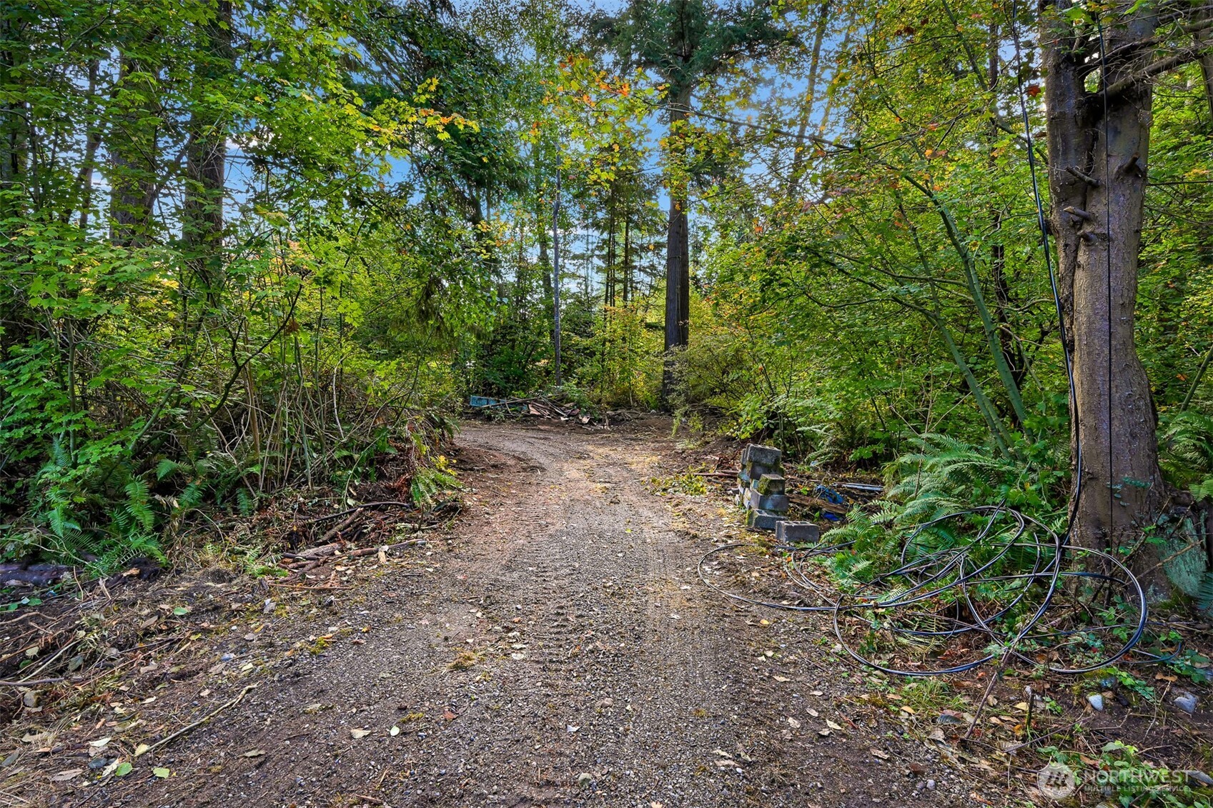 4257 Cody Road , Blaine, WA 98230-6901