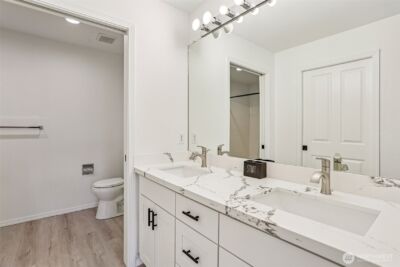 23760 SE 52nd Lane #14-1, Issaquah, WA 98029 - Photo 12