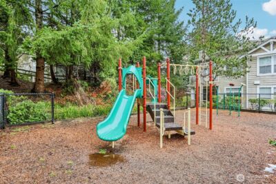 23760 SE 52nd Lane #14-1, Issaquah, WA 98029 - Photo 19