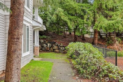 23760 SE 52nd Lane #14-1, Issaquah, WA 98029 - Photo 20