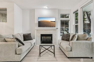 23760 SE 52nd Lane #14-1, Issaquah, WA 98029 - Photo 2