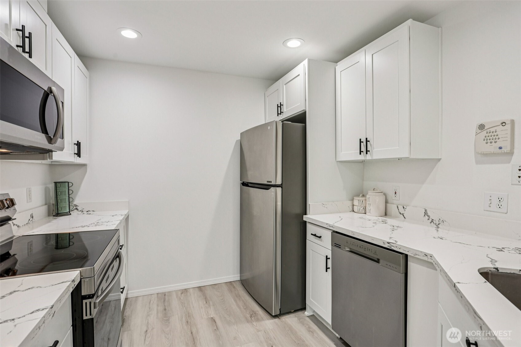 23760 SE 52nd Lane #14-1, Issaquah, WA 98029
