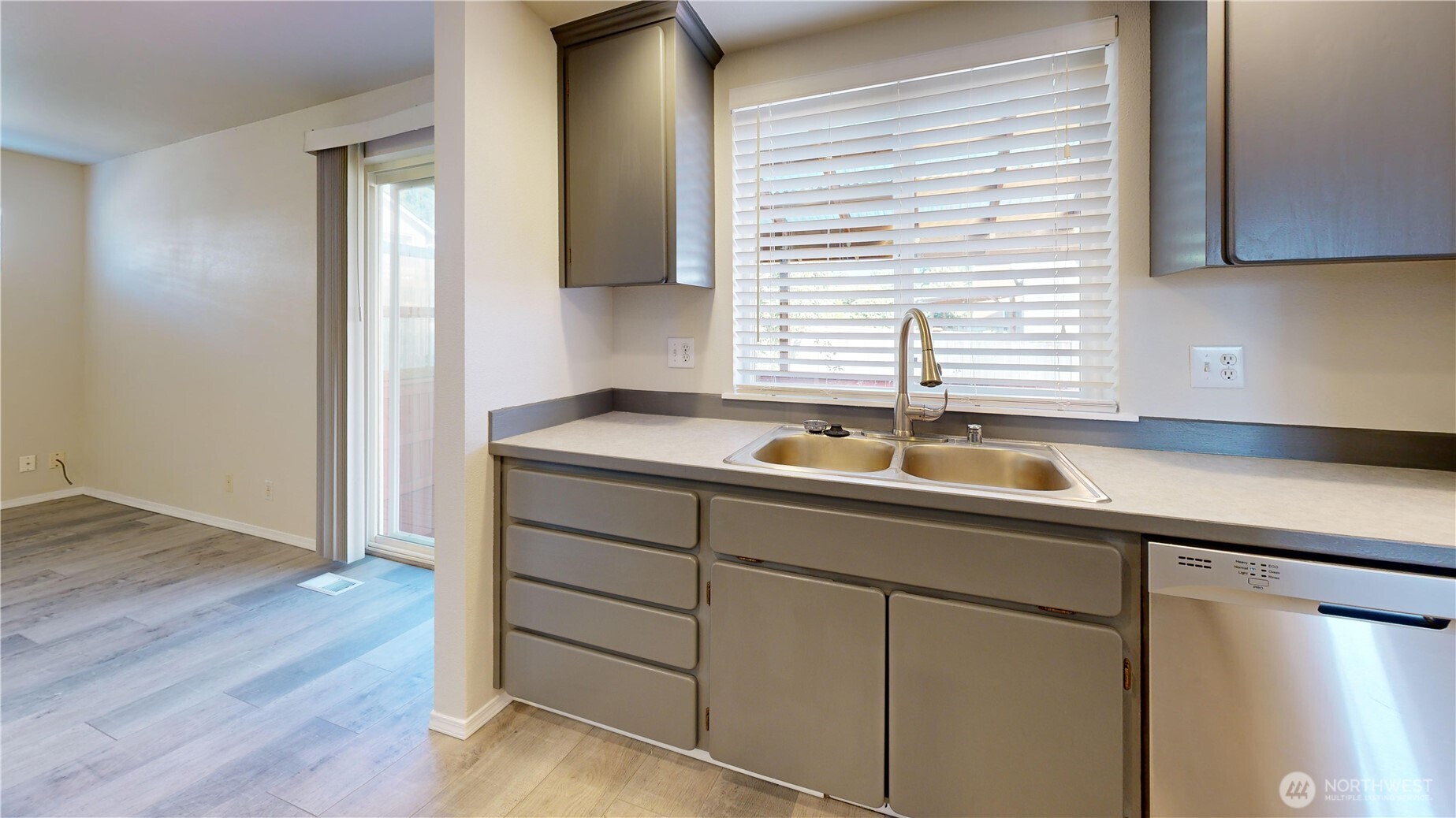 1565 S 90th Street , Tacoma, WA 98444