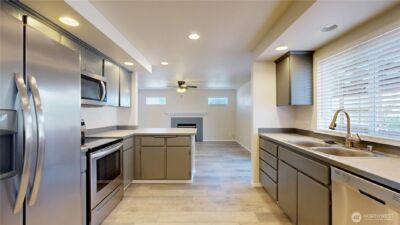 1565 S 90th Street , Tacoma, WA 98444 - Photo 10